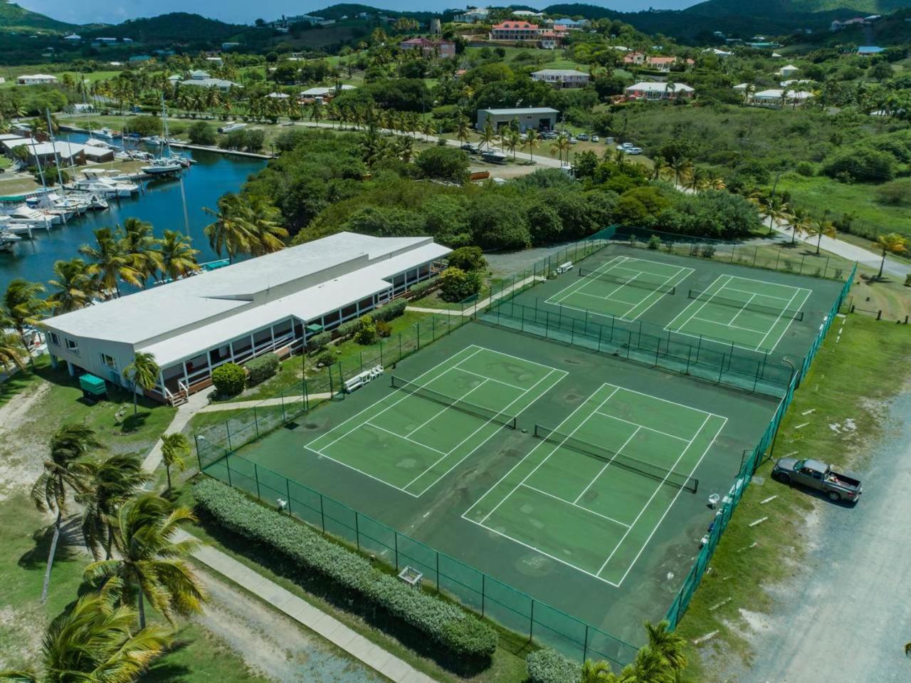 塔玛林德瑞夫滨海Spa度假酒店 Christiansted 外观 照片