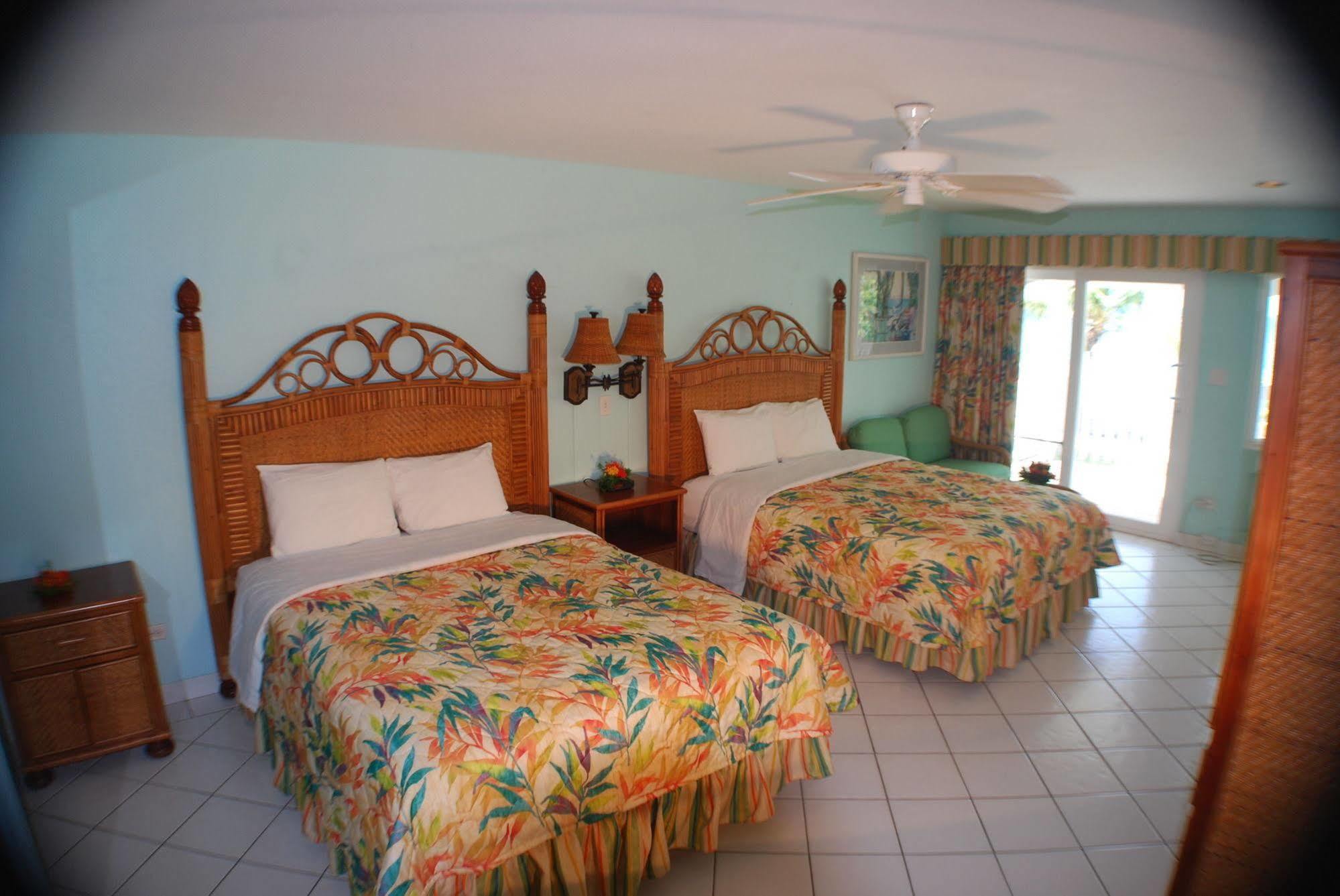 塔玛林德瑞夫滨海Spa度假酒店 Christiansted 外观 照片